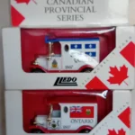 Decorative metal signs, model cars, buses, hot wheels various other items. More lots to be added. !!!!No reserve!!!! — image 19