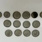 Online only Wednesday 7th October Second Chance Auction – Antiques, Jewellery, Militaria, Coins, Vinyl, Toys, Ceramics… — image 18