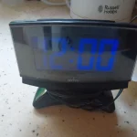 main auction 400 plus lots all lots start £1 no reserve collection or delivery Star wars jewellery military badges… — image 12