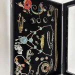 Online only Wednesday 7th October Second Chance Auction – Antiques, Jewellery, Militaria, Coins, Vinyl, Toys, Ceramics… — image 23