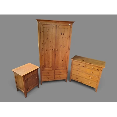 Antiques & Collectables