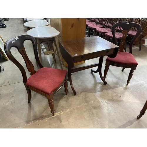 Antiques & Collectables