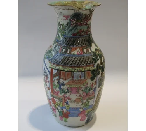 Antiques & Interiors