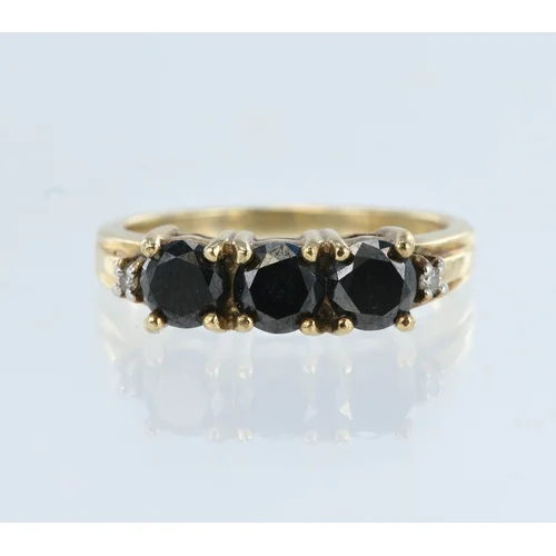 Auction 327 – Jewellery, Watches, Silver, Paintings, Toys, Ceramics & Collectables