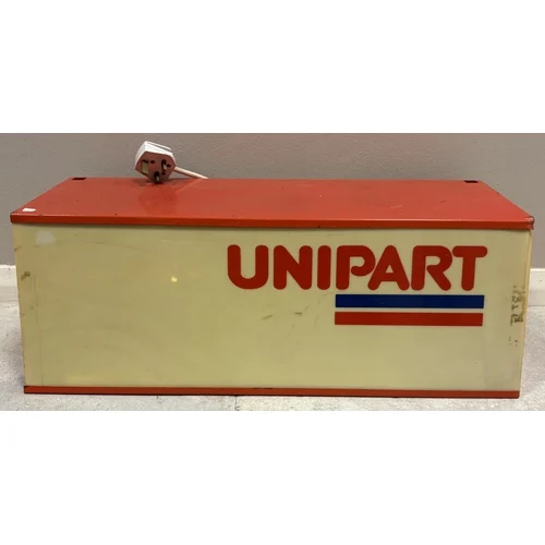 Automobilia & Enamel Signs – A Single Owner, No Reserve Sale