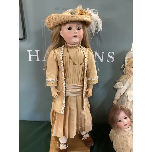 Bishton Hall : The Queens Dressmaker: Antique Fine Textiles Jewellery & Dolls