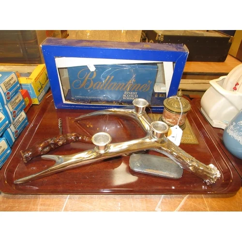 Collectors & Interiors Auction