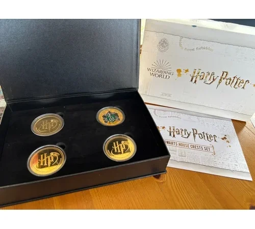 Extremely Large Coin & Note Collection including Silver & Gold Coins with No Reserves