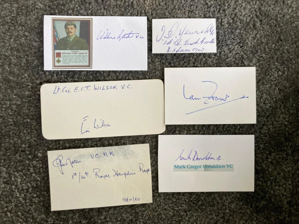 Autograph Auction WW2, Dambusters, Battle of Britain aces, Space, Sport, Historic, Concorde, SOE, TV FDCs Coin covers