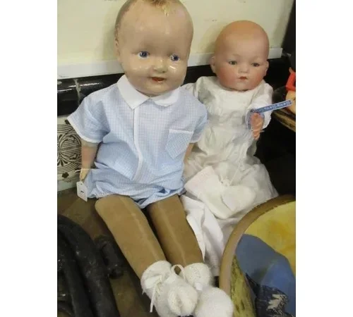 Home Furnishings & Collectables Auction