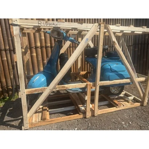Huge Collective Sale – Tools, Building Materials, Vespas, Gates, Interior & Exterior Furnishings & Decorations, One-Off Pieces, & Much More!