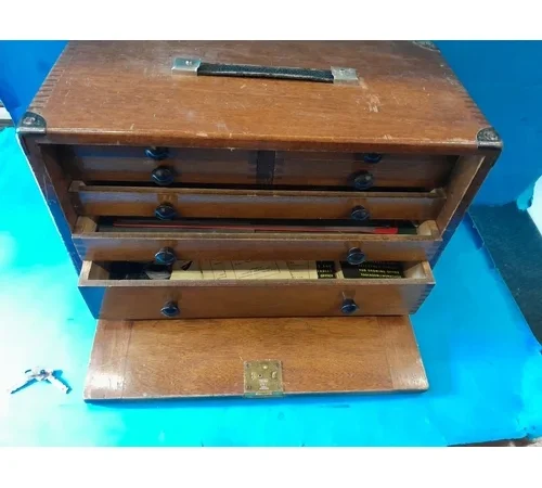 Online Only, Timed Sale of Jewellery, Collectables, Curios, Clearance Items and Interesting Miscellanea