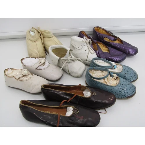 Specialist Collectables Auction – to include Collectables, Gold Jewellery, Silver, Coins, Militaria, Jewellery, Tobacconist, General, Household etc