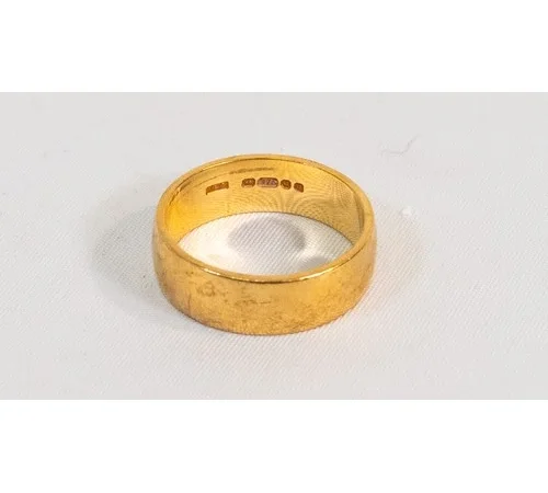 Tuesday Live Sale including Gold, Silver, Jewellery, Collectables & Antiques