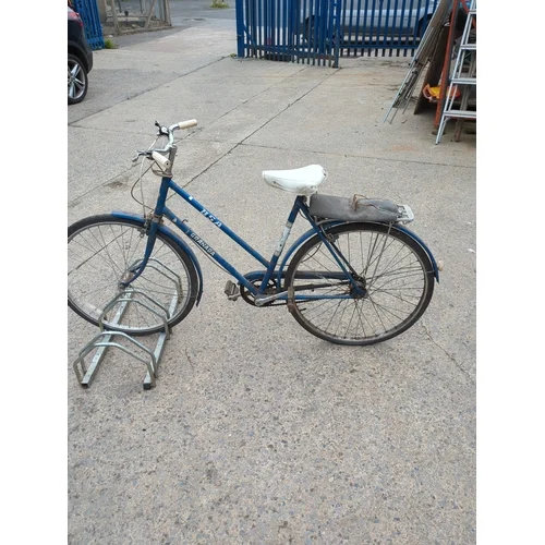 Weekly Timed Auction | Over 1,000 Lots | Antiques, Jewellery, Furniture, Electronics, Tools & more